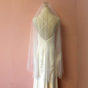 Wedding Veil Fingertip